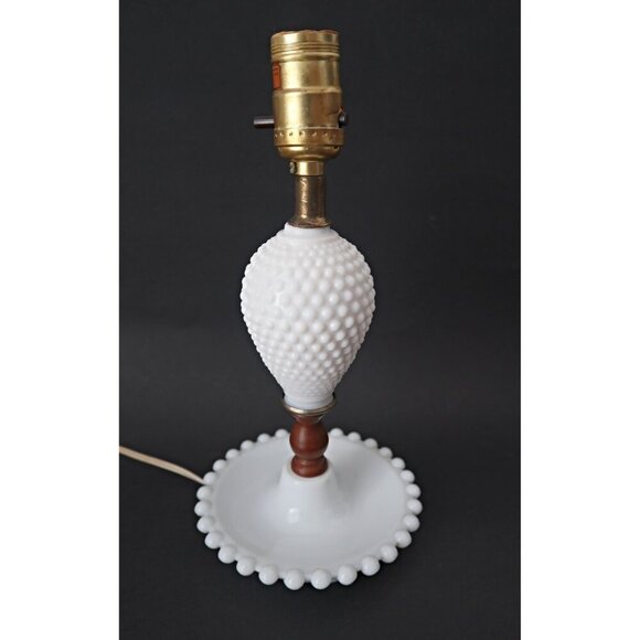 Vintage Milk Glass Hobnail Lamp White Mid Century Modern Boudoir Lamp - Picture 2 of 8